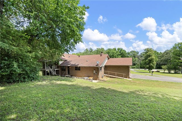 411 Marina Road, Russellville, AR 72802