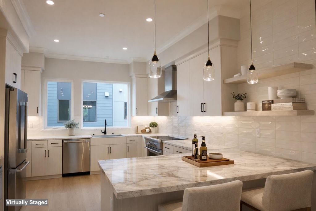 103 Koa Court, Palo Alto, CA 94306