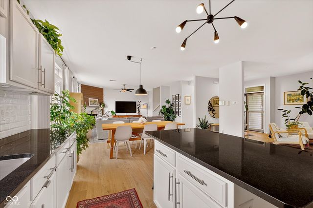 4717 Nyla Court, Westfield, IN 46062
