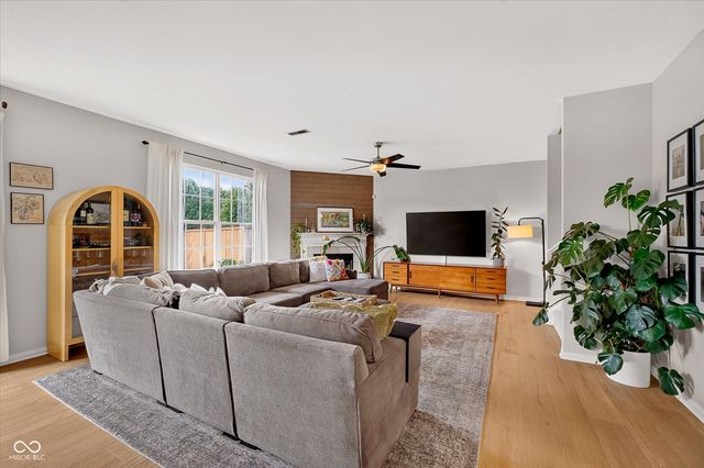 4717 Nyla Court, Westfield, IN 46062