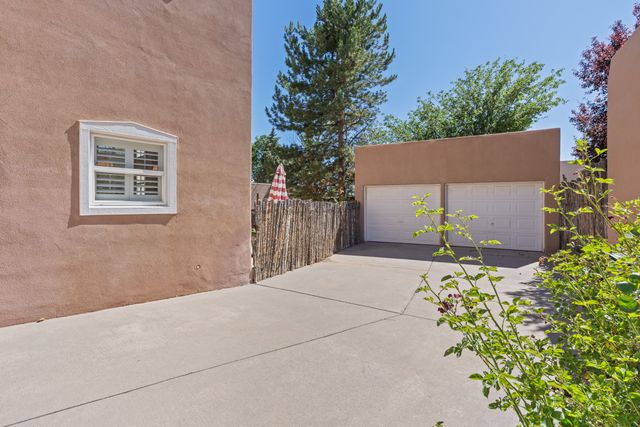 4312 Cloud Dance, Santa Fe, NM 87507