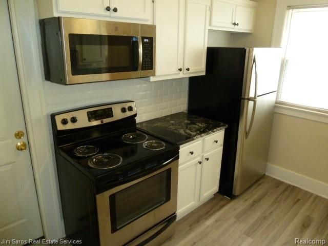 1314 MARYLAND, Grosse Pointe Park, MI 48230