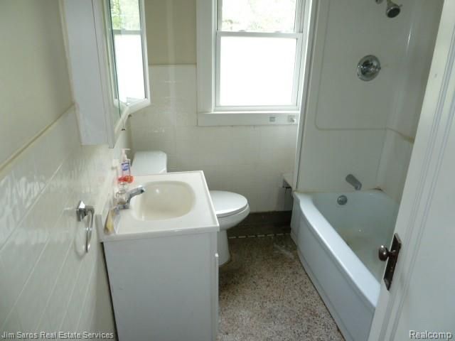 1314 MARYLAND, Grosse Pointe Park, MI 48230