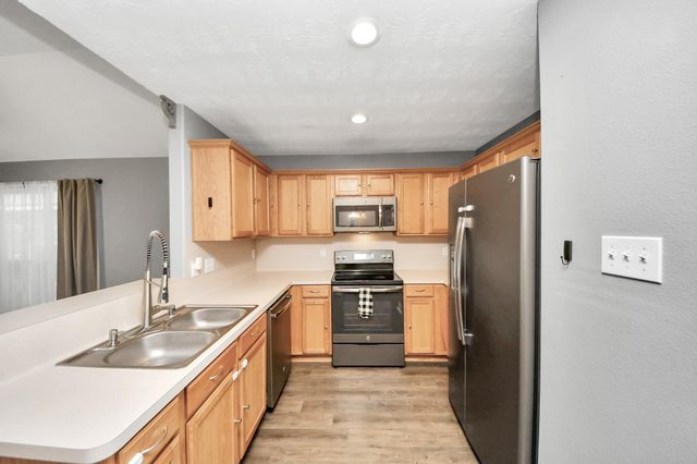 15122 Diamond Way, Baytown, TX 77523