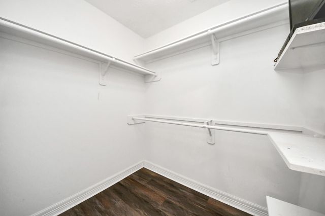 15122 Diamond Way, Baytown, TX 77523