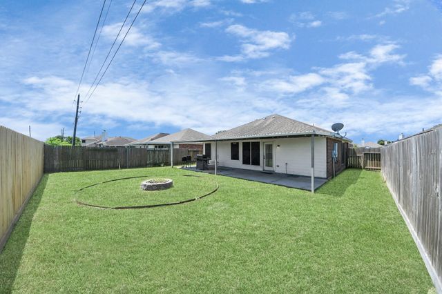 15122 Diamond Way, Baytown, TX 77523