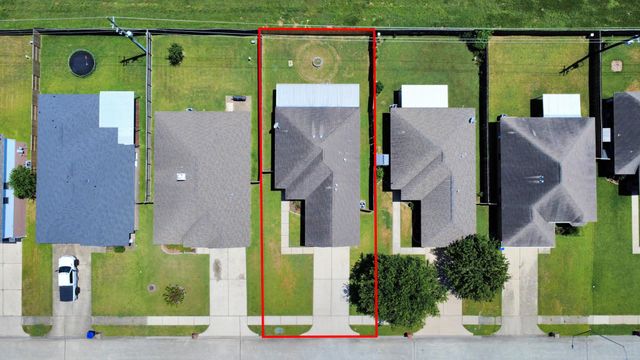 15122 Diamond Way, Baytown, TX 77523