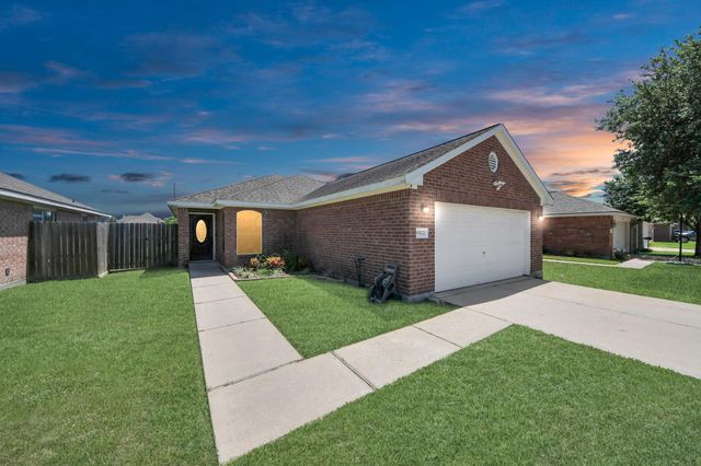 15122 Diamond Way, Baytown, TX 77523