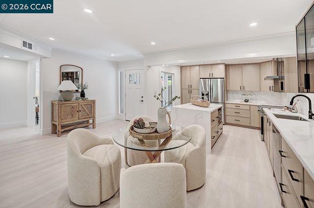 1125 Singingwood Ct 4, Walnut Creek, CA 94595