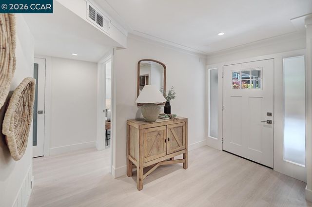 1125 Singingwood Ct 4, Walnut Creek, CA 94595