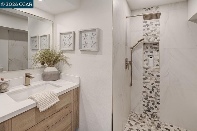 1125 Singingwood Ct 4, Walnut Creek, CA 94595