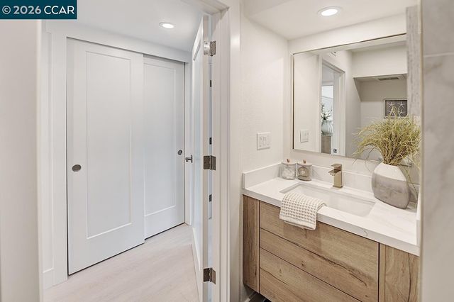 1125 Singingwood Ct 4, Walnut Creek, CA 94595