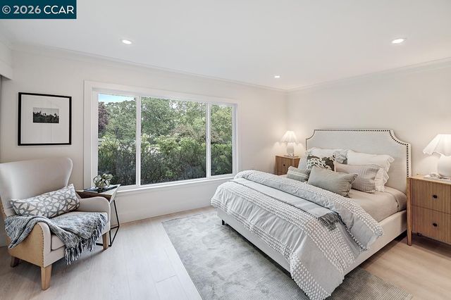 1125 Singingwood Ct 4, Walnut Creek, CA 94595