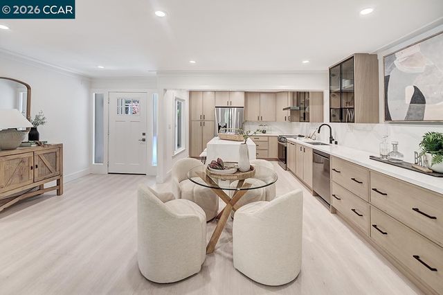 1125 Singingwood Ct 4, Walnut Creek, CA 94595