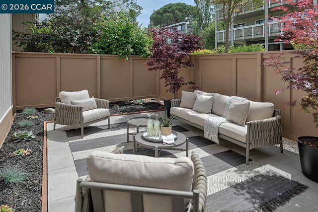 1125 Singingwood Ct 4, Walnut Creek, CA 94595
