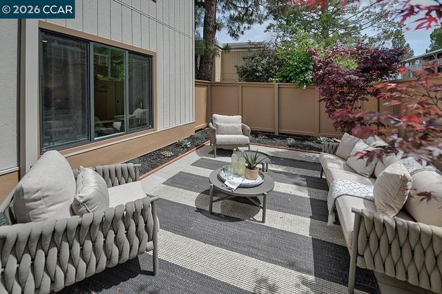 1125 Singingwood Ct 4, Walnut Creek, CA 94595