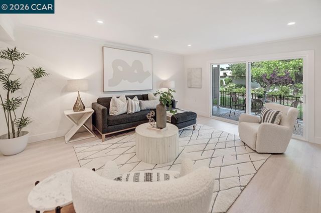 1125 Singingwood Ct 4, Walnut Creek, CA 94595