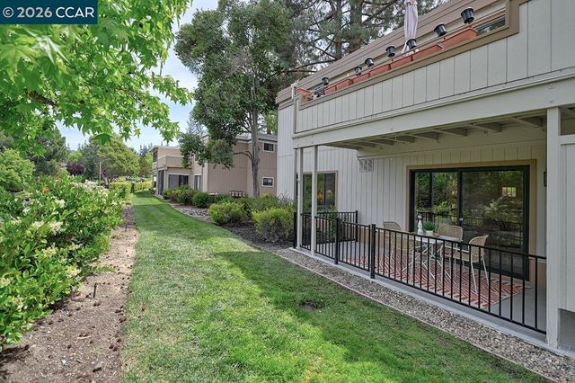 1125 Singingwood Ct 4, Walnut Creek, CA 94595