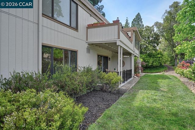1125 Singingwood Ct 4, Walnut Creek, CA 94595