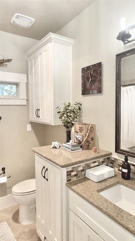 261 Barber DR, Wimberley, TX 78676