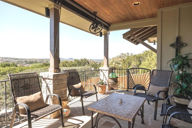 261 Barber DR, Wimberley, TX 78676