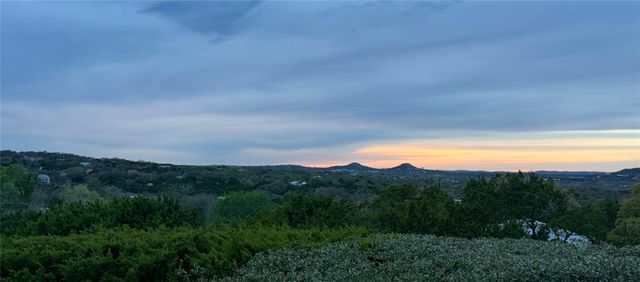 261 Barber DR, Wimberley, TX 78676
