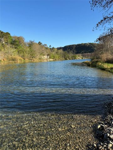 261 Barber DR, Wimberley, TX 78676