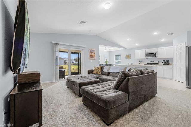 1819 NE 6th AVE, Cape Coral, FL 33909