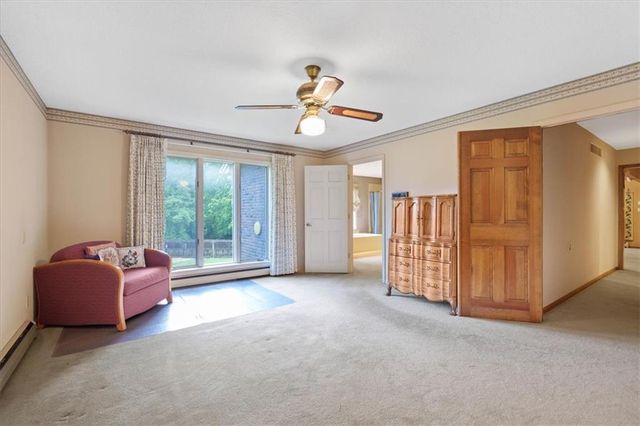 8214 W 99th Street, Overland Park, KS 66212