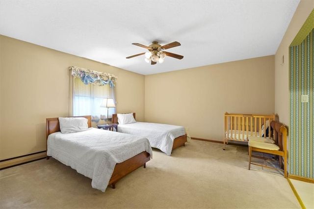 8214 W 99th Street, Overland Park, KS 66212