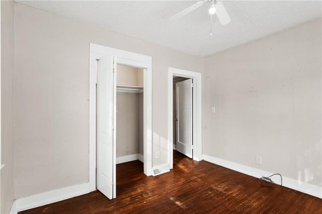 9735 Winner Road, Independence, MO 64052