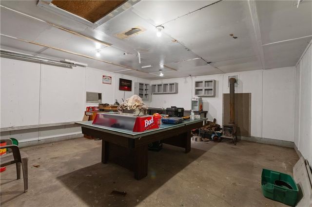 9735 Winner Road, Independence, MO 64052