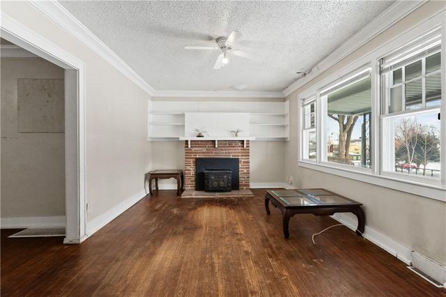 9735 Winner Road, Independence, MO 64052