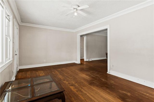 9735 Winner Road, Independence, MO 64052