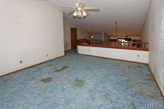 8628 Glenmont Court, St Louis, MO 63123