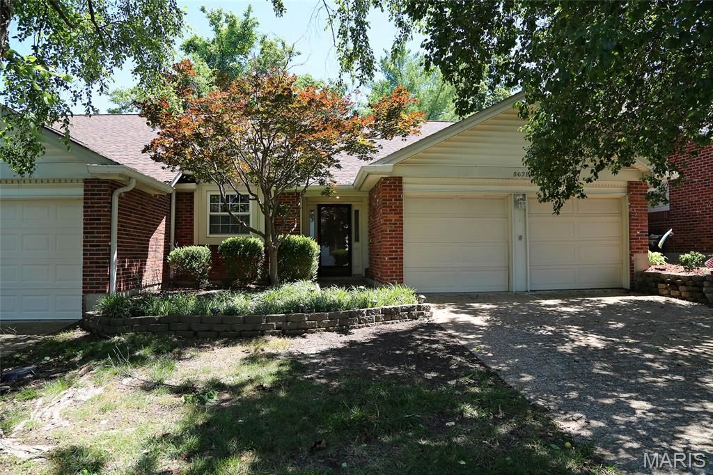 8628 Glenmont Court, St Louis, MO 63123