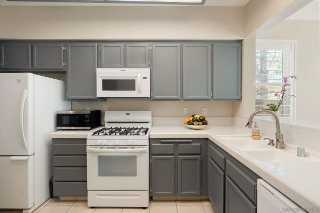 13527 Tiverton Rd, San Diego, CA 92130