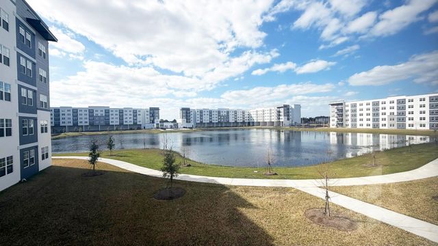 5587 MILLENIA BOULEVARD 213, Orlando, FL 32839