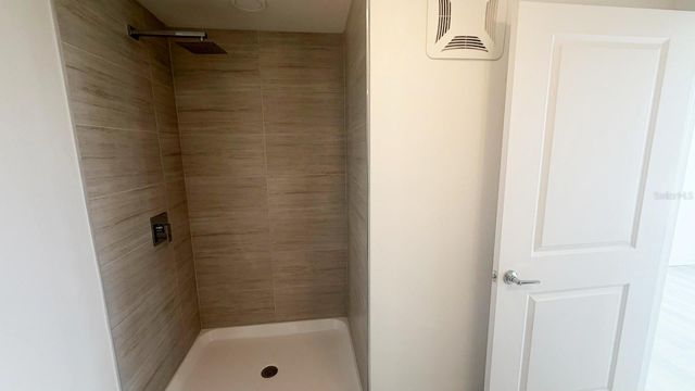 5587 MILLENIA BOULEVARD 213, Orlando, FL 32839