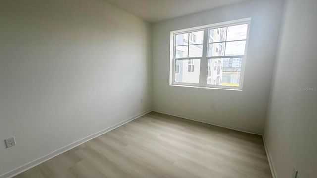 5587 MILLENIA BOULEVARD 213, Orlando, FL 32839