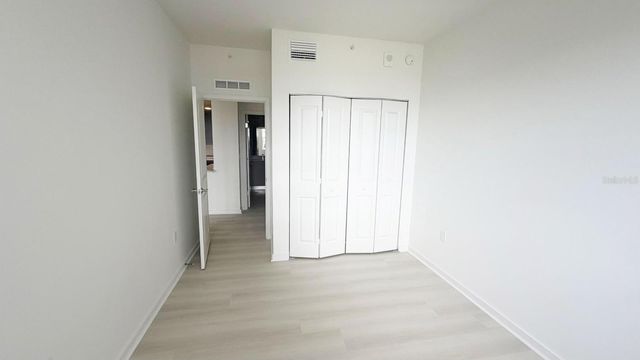 5587 MILLENIA BOULEVARD 213, Orlando, FL 32839