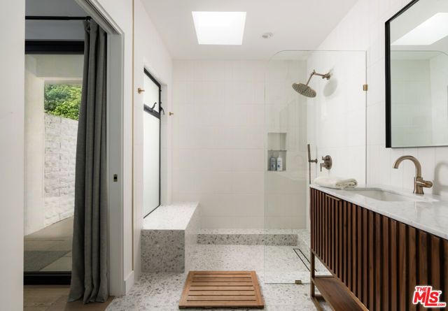 1144 Portesuello Avenue, Santa Barbara, CA 93105