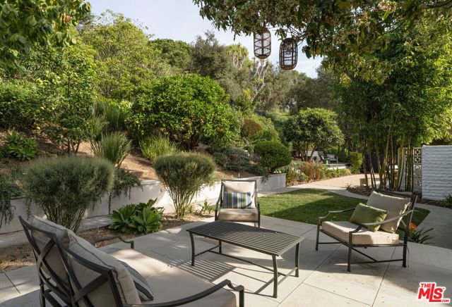 1144 Portesuello Avenue, Santa Barbara, CA 93105