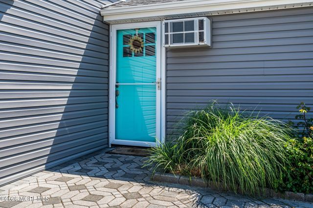 209 Fernwood Drive, Bayville, NJ 08721