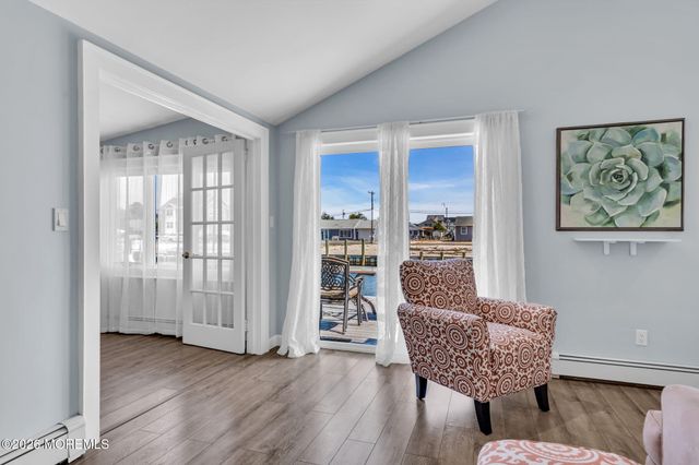 209 Fernwood Drive, Bayville, NJ 08721