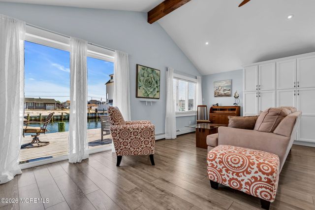 209 Fernwood Drive, Bayville, NJ 08721