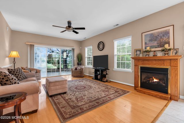 17 Falstaff Drive, Manchester, NJ 08759