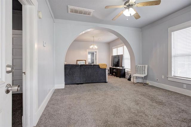 709 S Hadden Street, El Reno, OK 73036