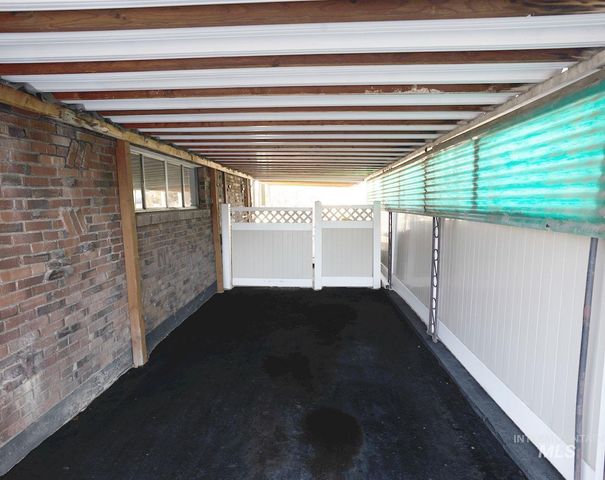 6414 W Randolph Dr, Boise, ID 83709