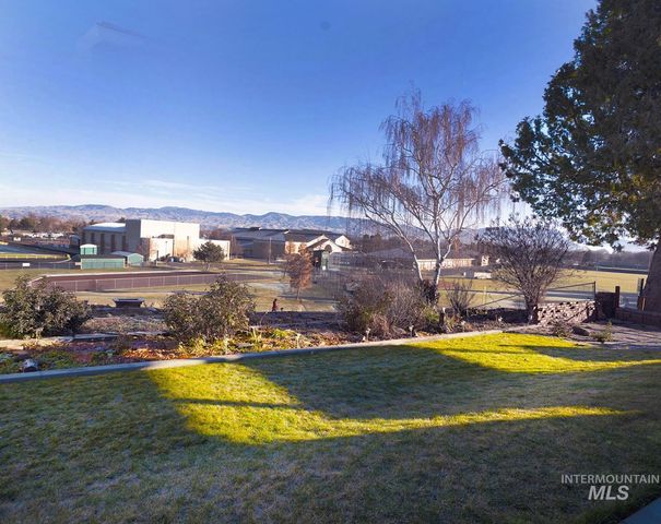 6414 W Randolph Dr, Boise, ID 83709